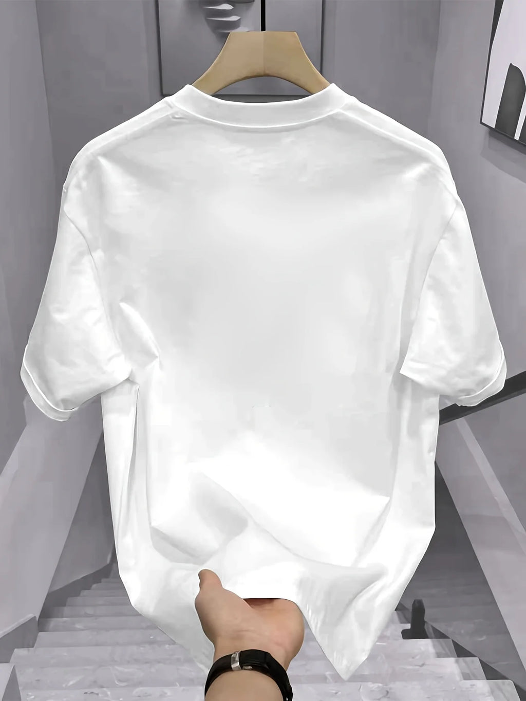 Summer Best Selling Men's 100% Cotton T Shirt Loose Fit Casual Round Neck Short Sleeved T Shirt with Printed Pattern